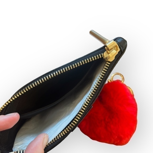 NEW Flynn blue wristlet - Picture 5 of 7